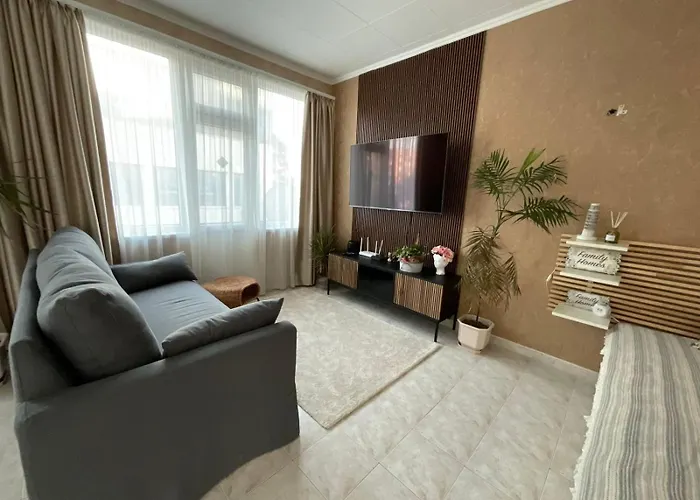 Family * Veliko Tarnovo